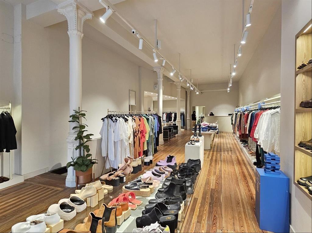 ALQUILER-LOCAL COMERCIAL- CIUDAD VIEJA - PARA ENTRAR