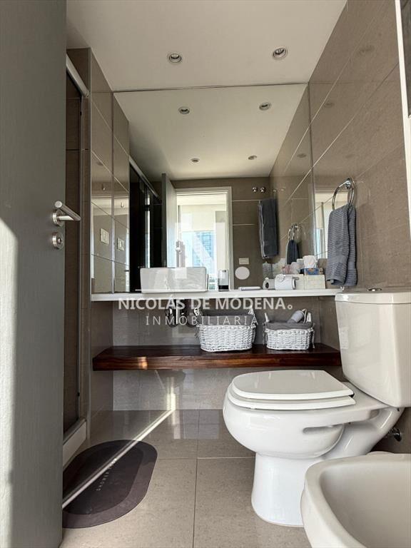 En venta apartamento de 2 dormitorios en suite en