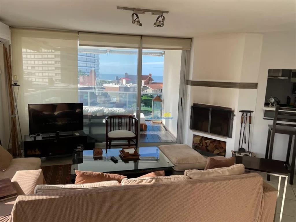 Apartamento en Punta del Este, Brava