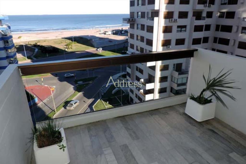 Apartamento en Brava, 3 dormitorios
