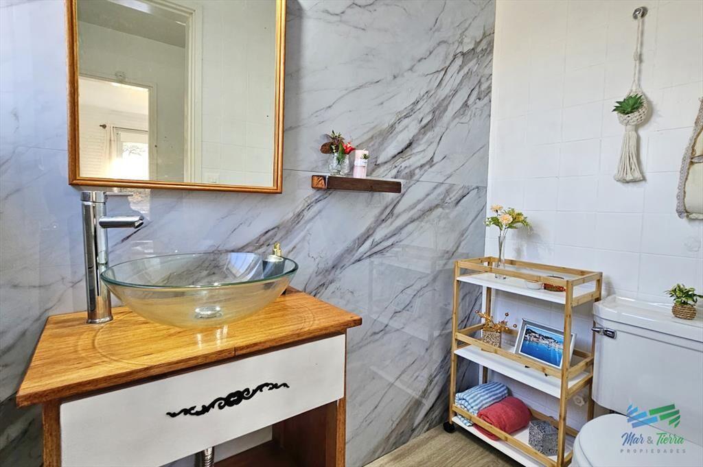 Vendo casa 4 dormitorios en zona Shopping, Punta