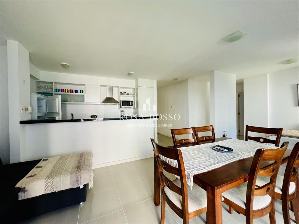Venta Departamento 1 dormitorio y medio Punta del
