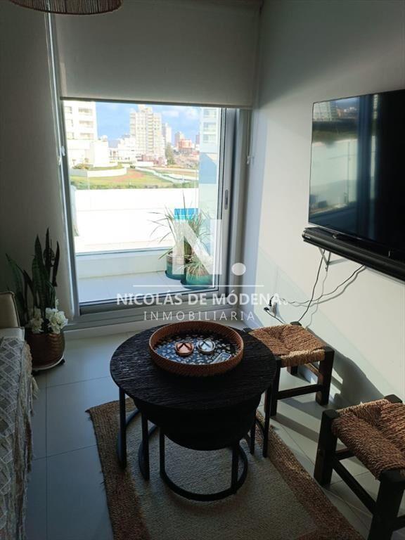 Departamento de 1 dormitorio en alquiler con vista al mar.