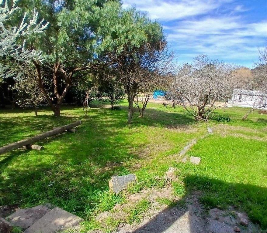 Venta de casa, con gran terreno.