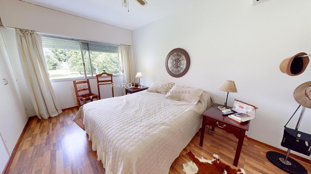 Casa en Rincon del Indio. Con apto independiente