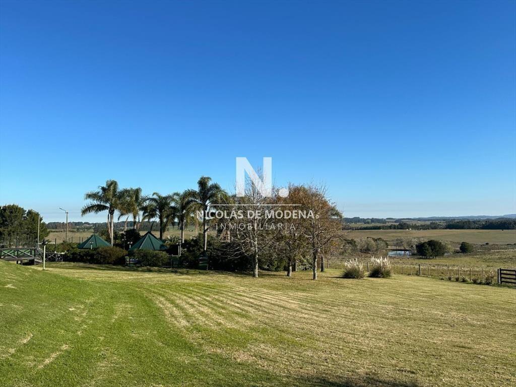 Vende campo en San Carlos Maldonado.