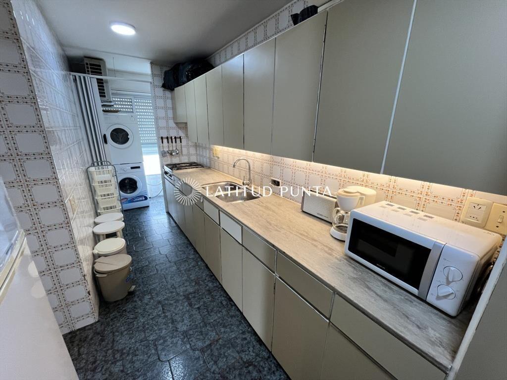 Apartamento en Peninsula, 3 dormitorios