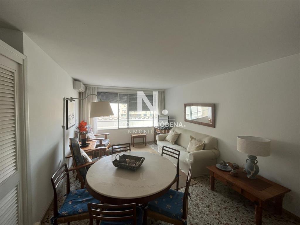 Apartamento en Peninsula Punta del Este de 1