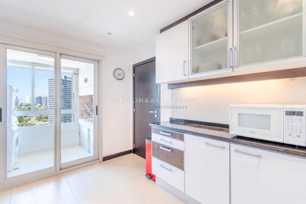 Venta de Excelente Apartamento de 3 Dormitorios con Vista a