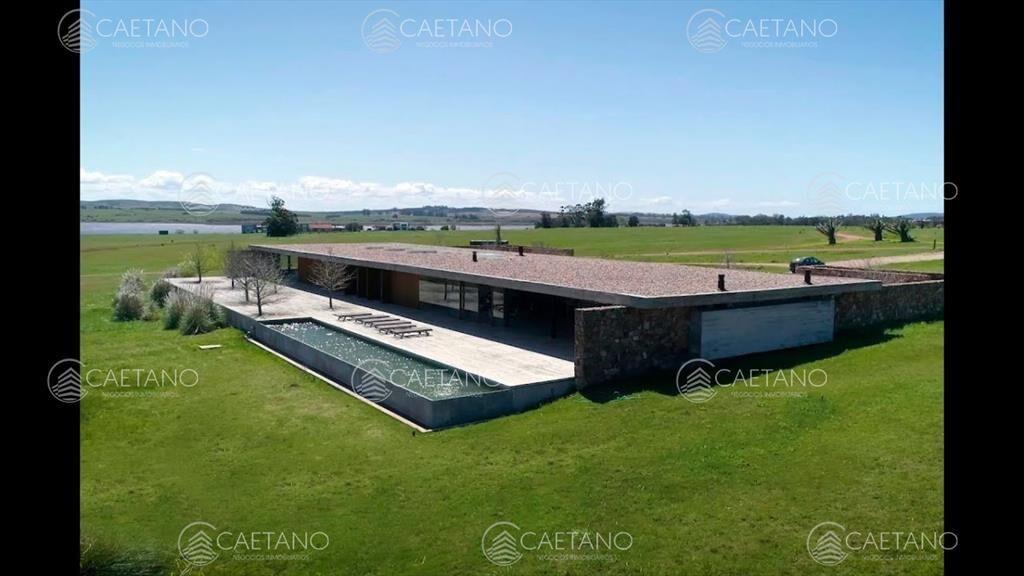 50 metros de costa, acepta financiacion sin Punta