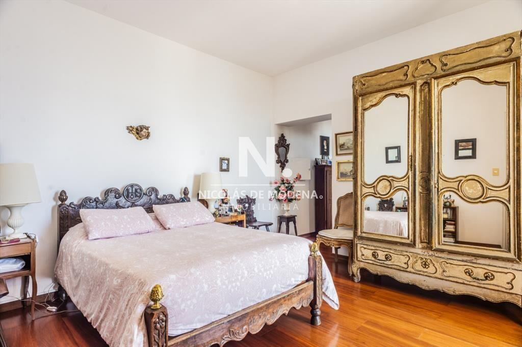Vende Apartamento en Península - Punta del Este