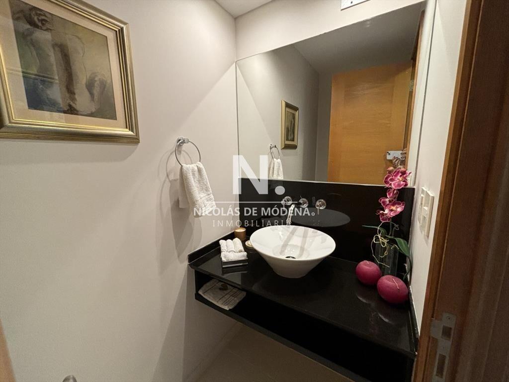 Vende apartamento con vista espectacular de 3 en