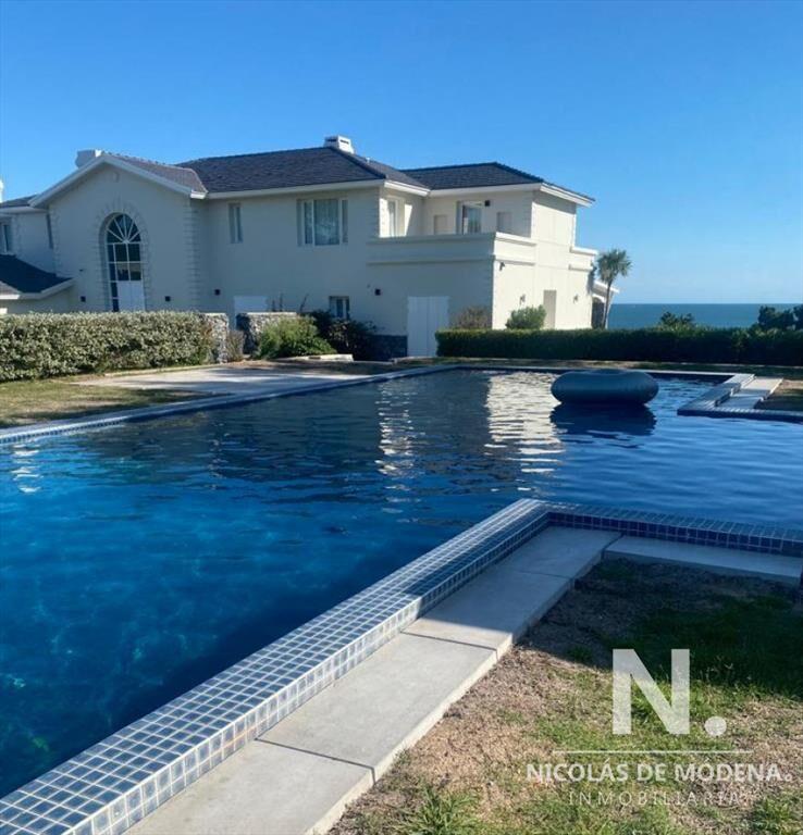 Mansion en venta y alquiler en Punta del Este, 8 dormitorio