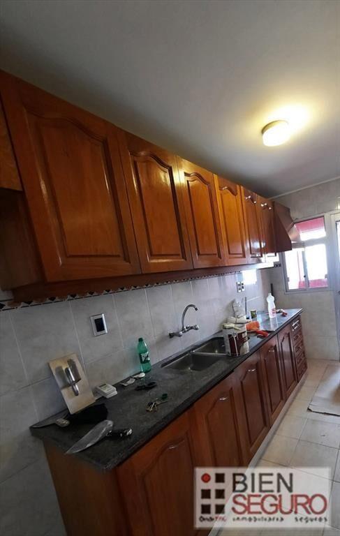 Muy lindo apartamento de 2 dormitorios, con garaje, en vent