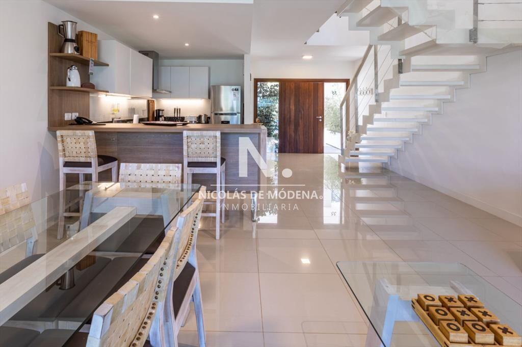 En venta apartamento en Punta Ballena de 4 en