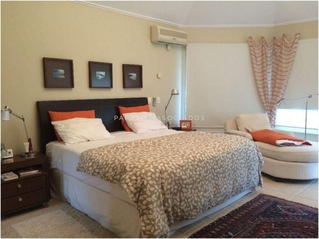 Casa en venta de 4 dormitorios en Punta del Este.
