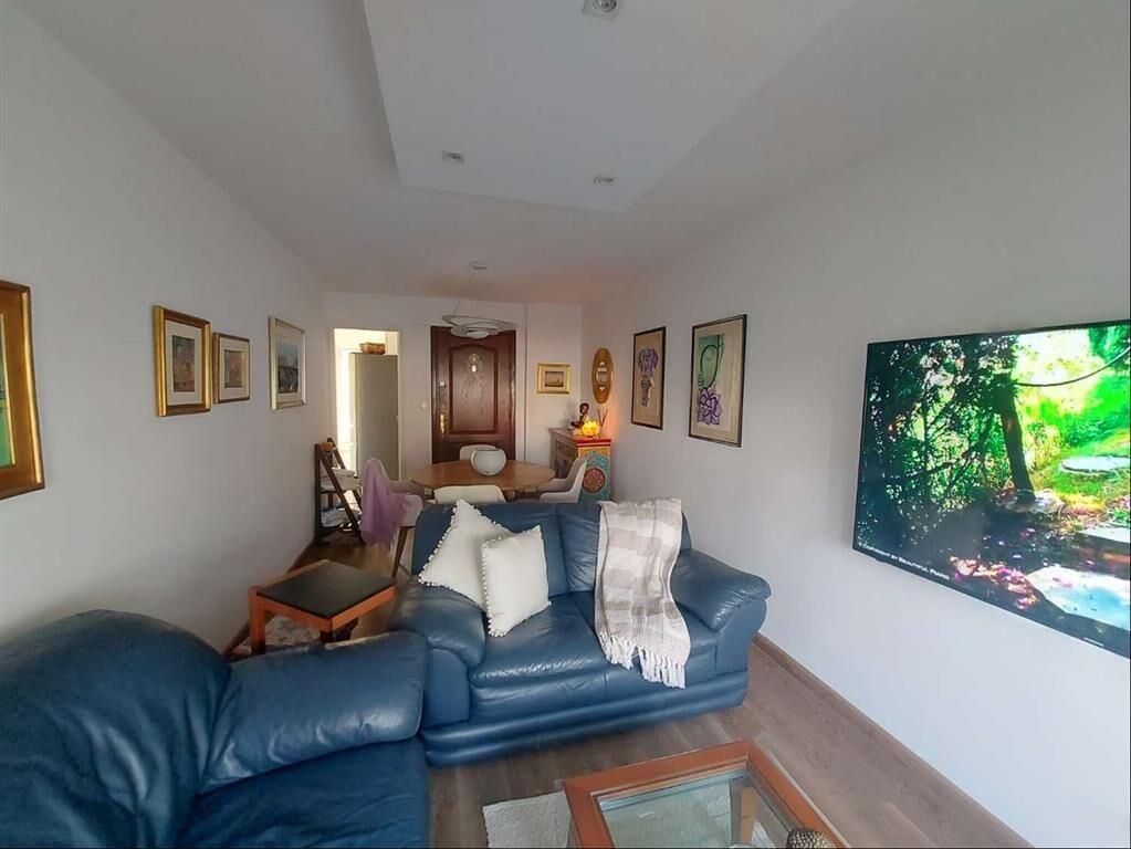 Alquiler apartamento con muebles 3 dormitorios, 2 baños, pa