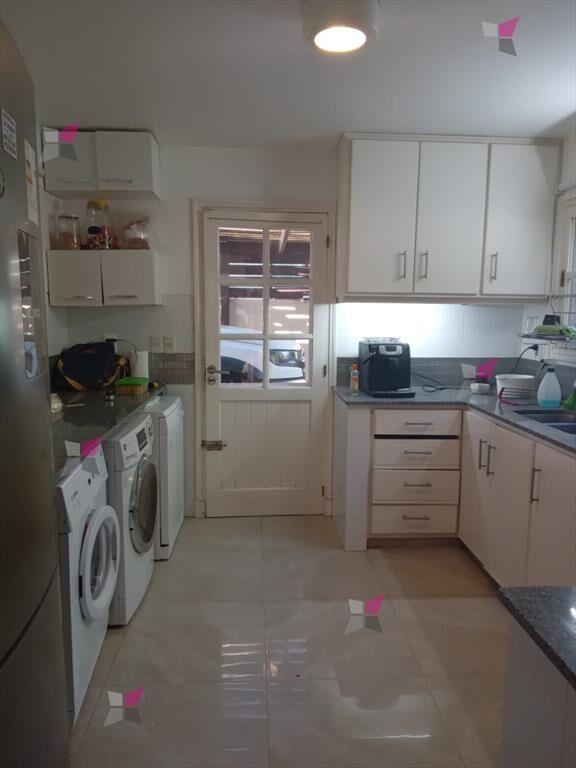 VENTA DE CASA DE 4 DORMITORIOS EN SOLANAS PUNTA DEL ESTE