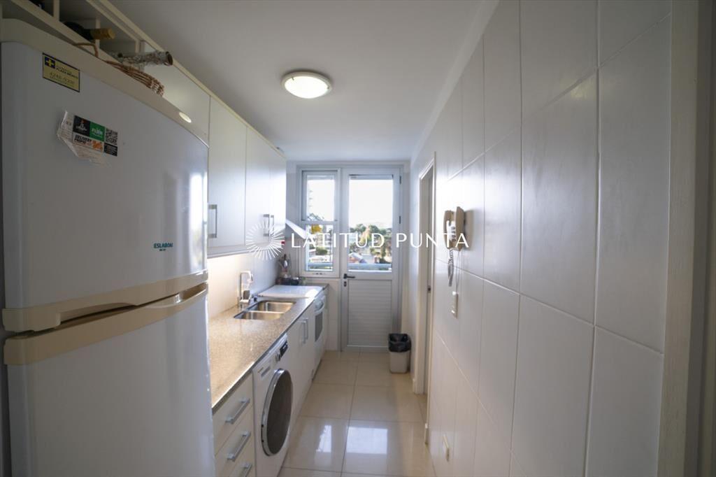 Apartamento en Brava, 3 dormitorios más