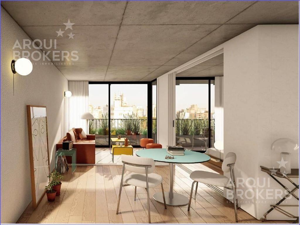 Apartamento penthouse de tres dormitorios en venta en Punta