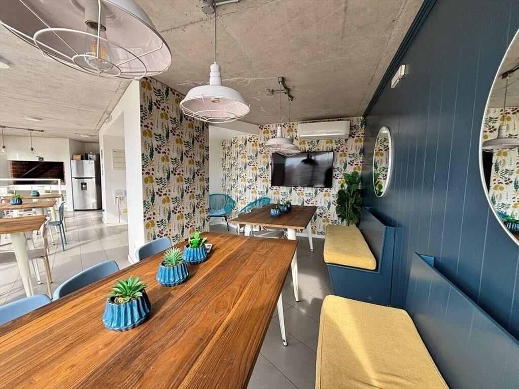 CASATROJA VENTA MONOAMBIENTE FRENTE AL PARQUE VILLA BIARRIT