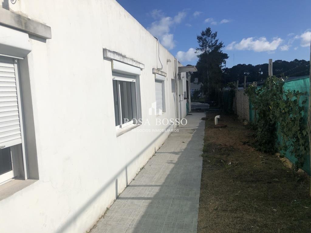Casa en barrio privado en Jardines de CÃ³rdoba 4