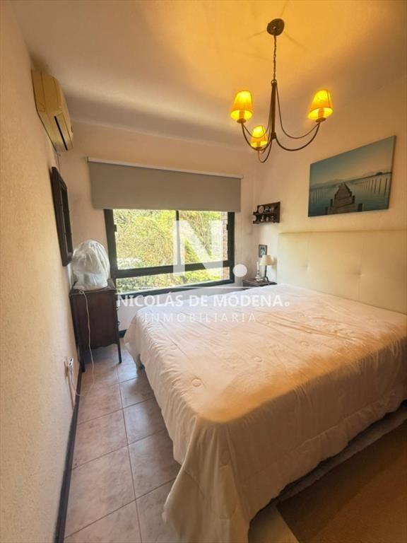 Apartamento en venta a 100 metros de Punta - Le