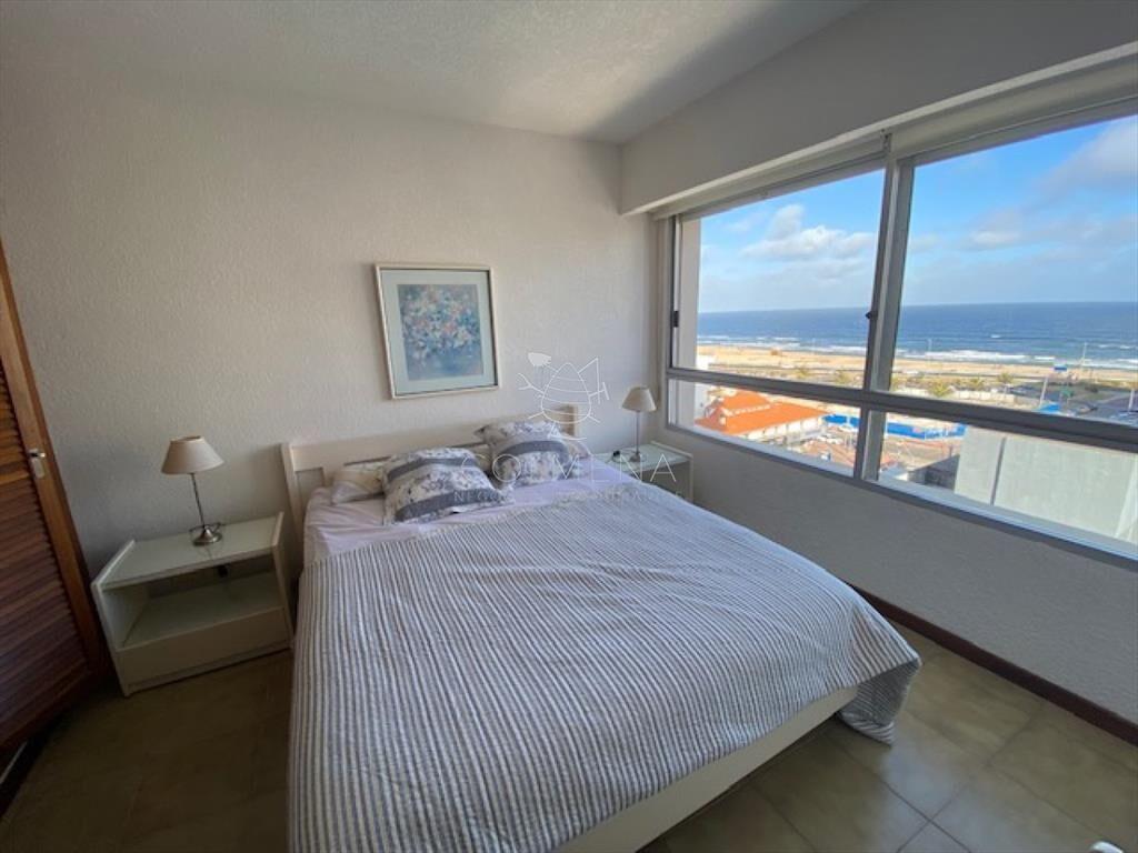 Apto de 2 dormitorios con 2 Baños en peninsula,