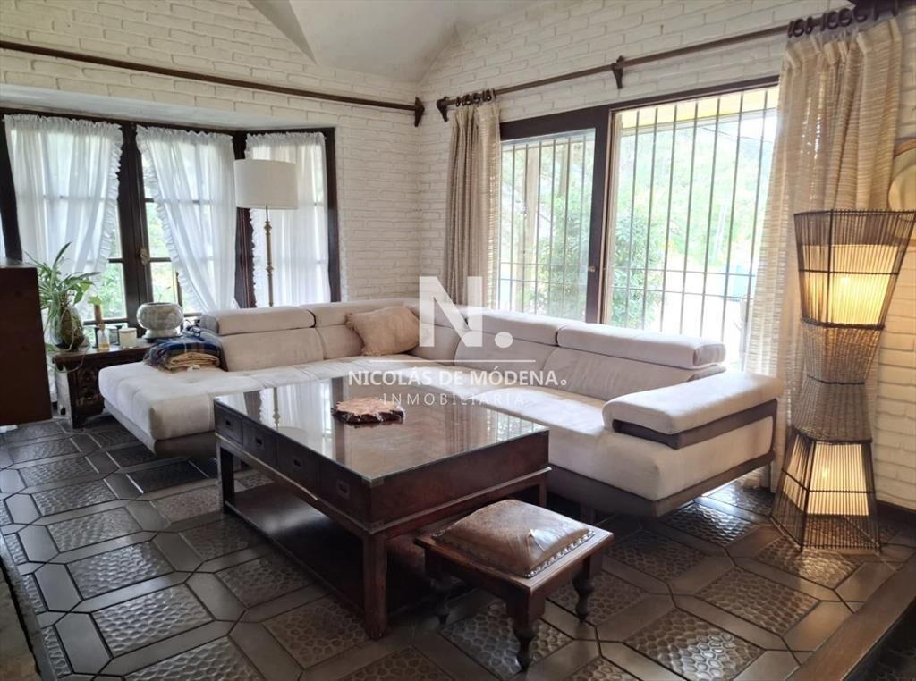 CASA EN VENTA 4 DORMITORIOS, PLAYA BRAVA PARADA 7