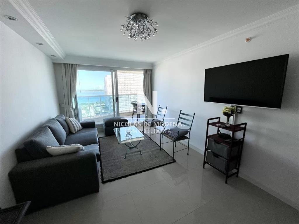 Departamento en venta de 2 dormitorios, zona Del