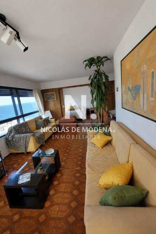 Alquiler de departamento en Peninstula, de 3 mas