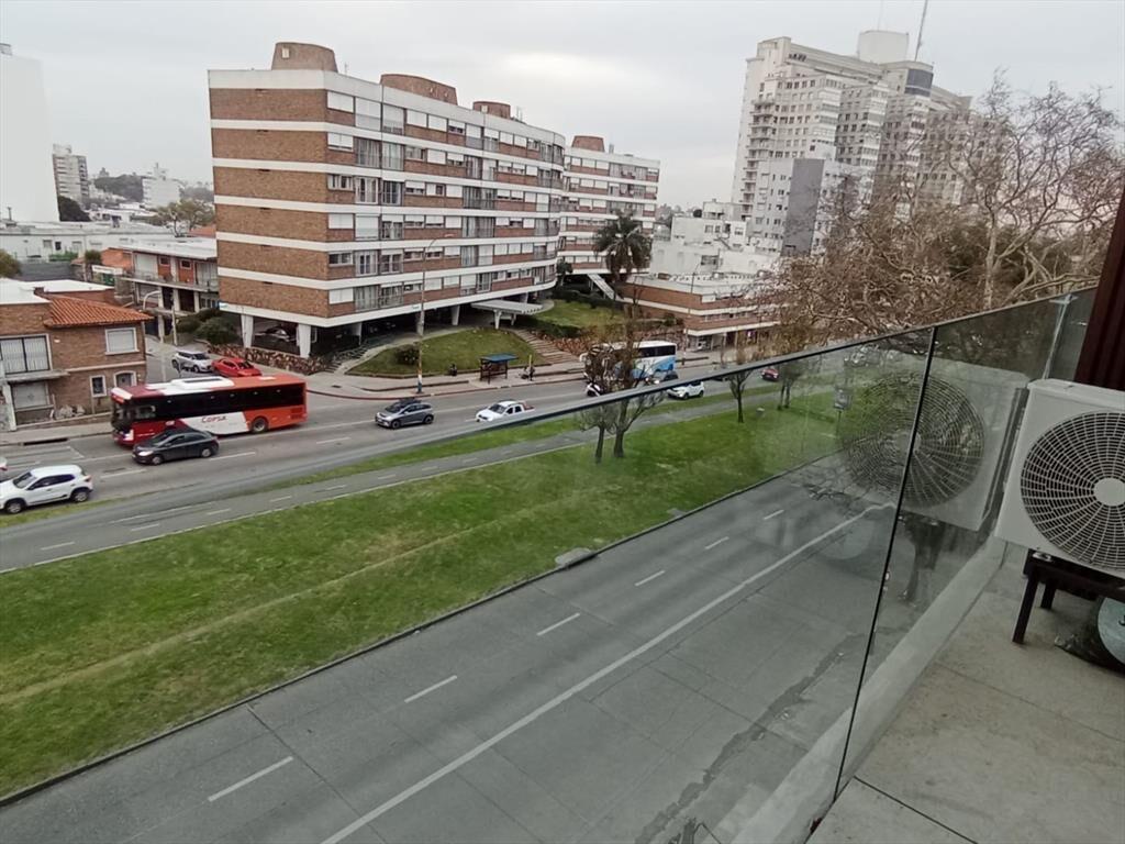 Venta Apartamento 2 dormitorios Garage Pque Batlle
