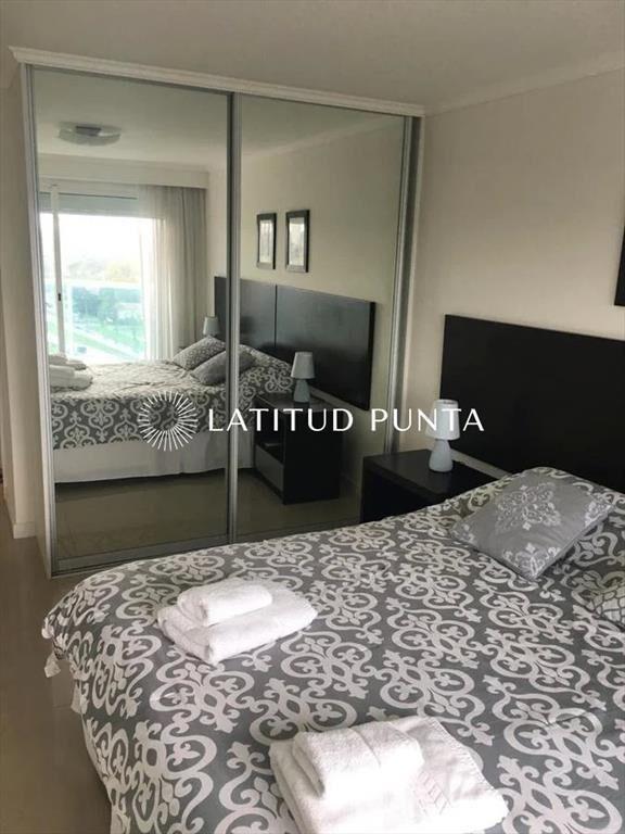 Apartamento en Mansa, 2 dormitorios y medio,