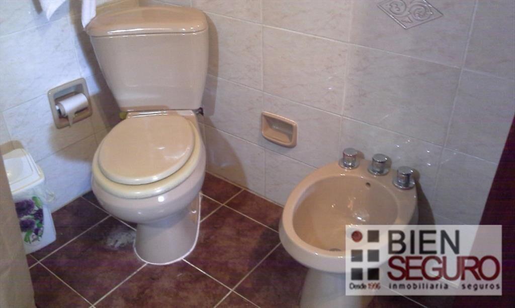 Chacra de 0.2 hás, con casa y galpón, en venta en Las Bruja