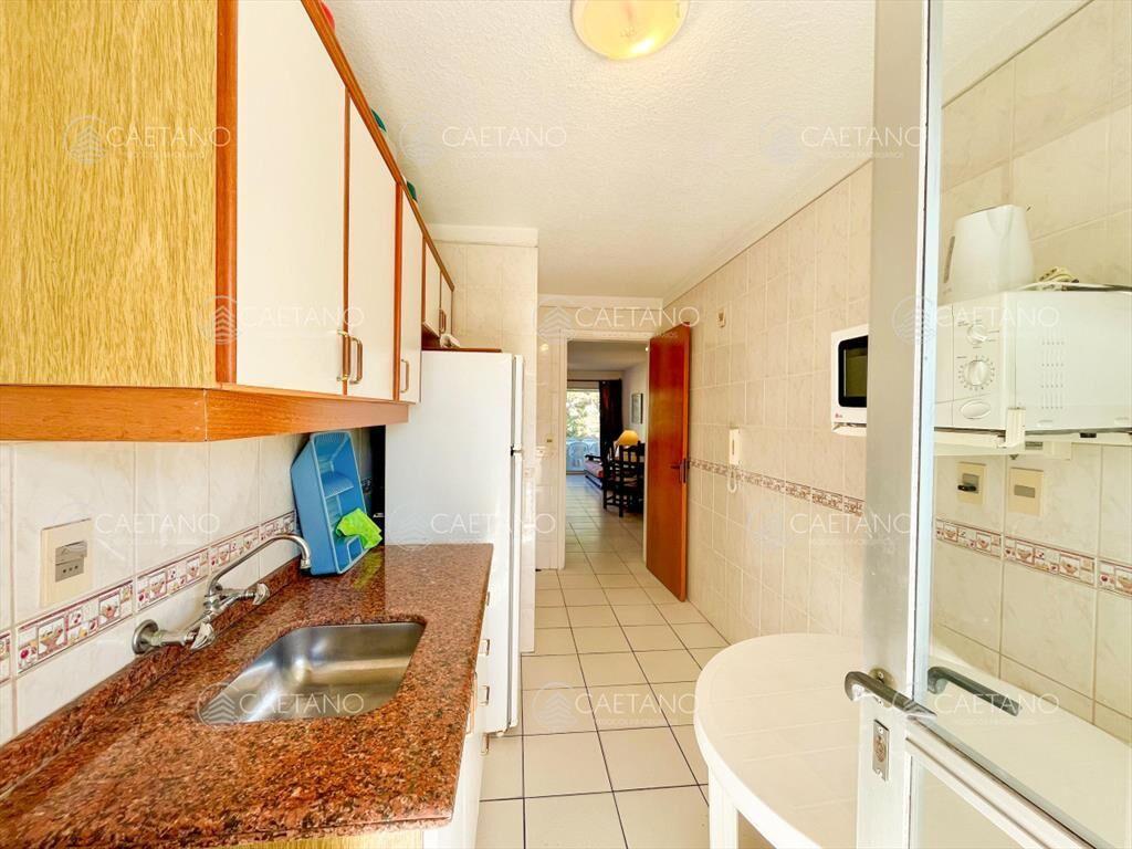 Venta apartamento 3 dormitorios. Playa mansa, del