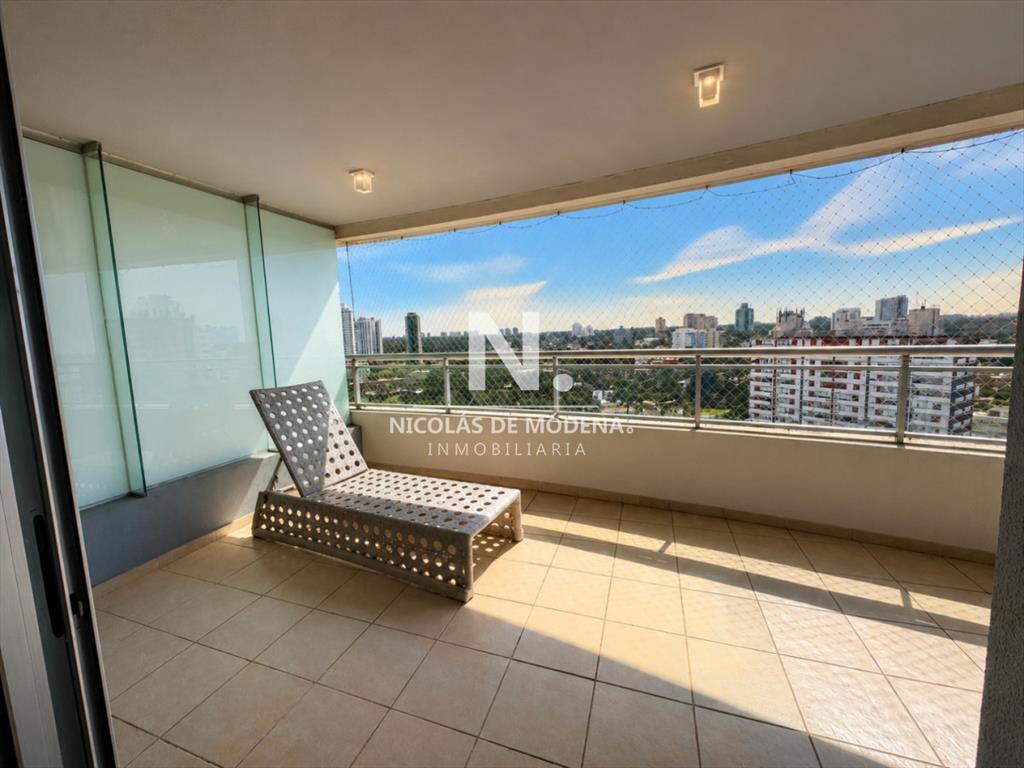 Vende apartamento de 3 dormitorios en Brava, Punta del Este