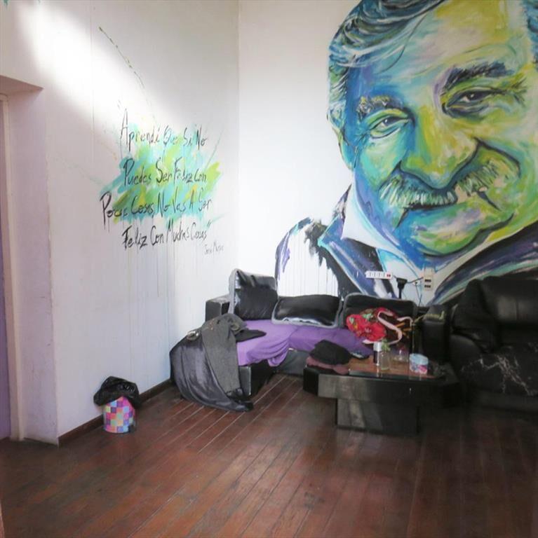 Venta edificio pensión quince dormitorios Ciudad Vieja