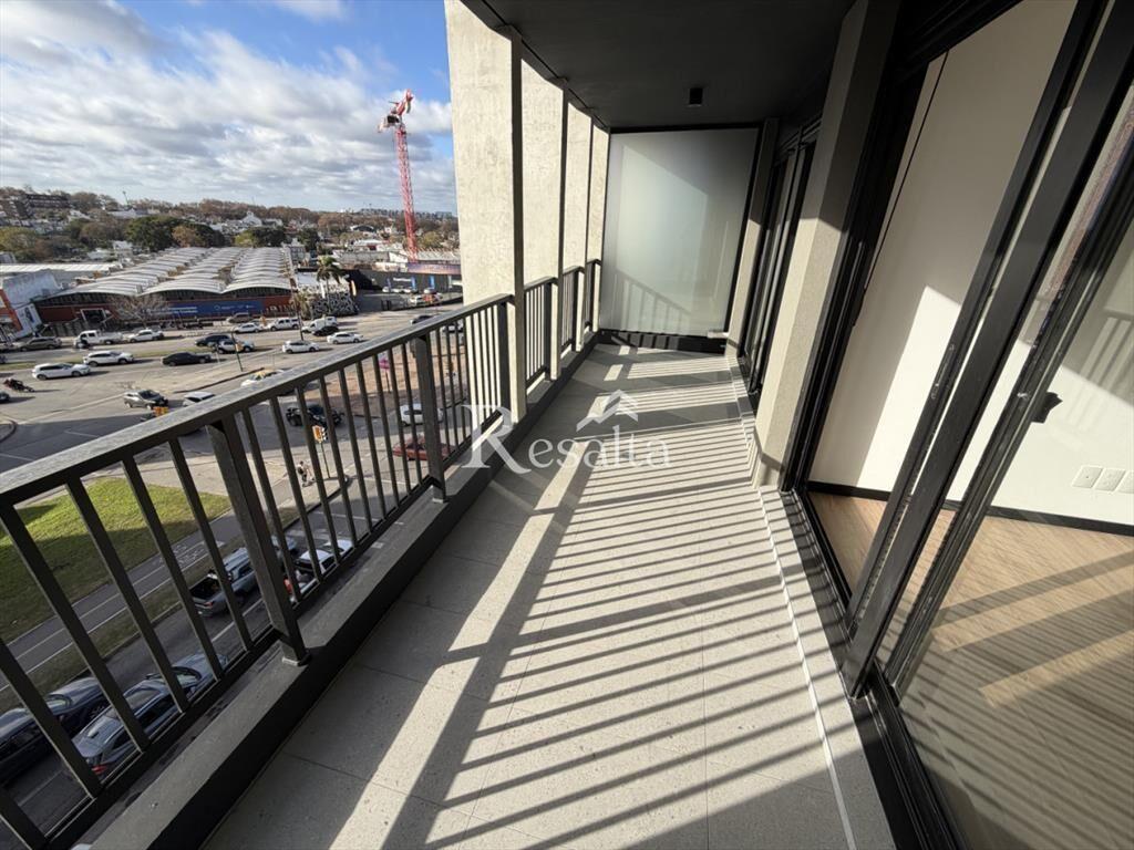APARTAMENTO A ESTRENAR EN ALQUILER EN PARQUE BATLLE DE 2 DO