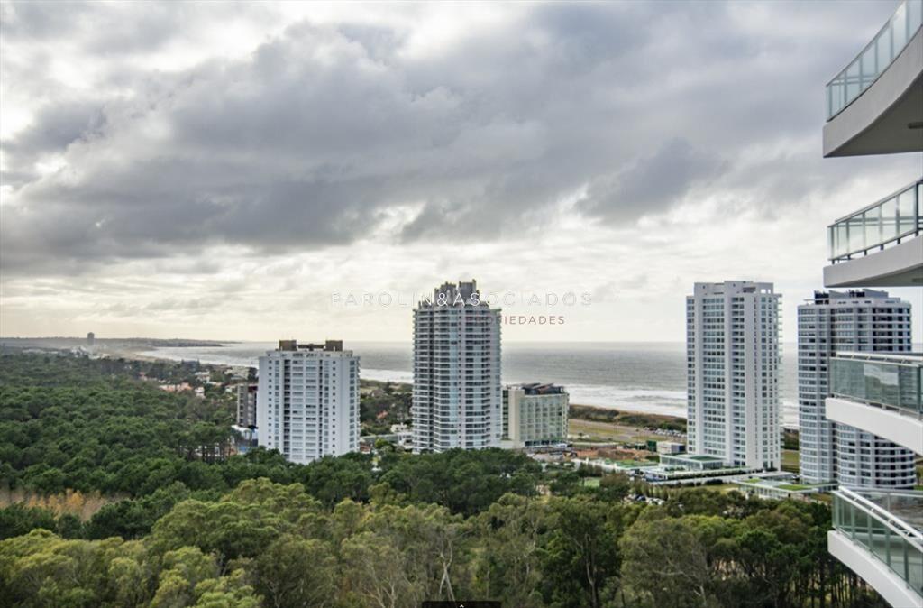 Apartamento de 1 dormitorio en torre One, Punta