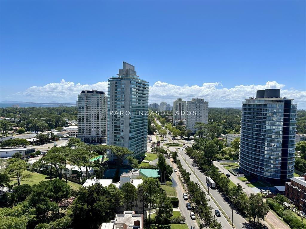 Pent House duplex en Ocean Drive, Punta del Este.
