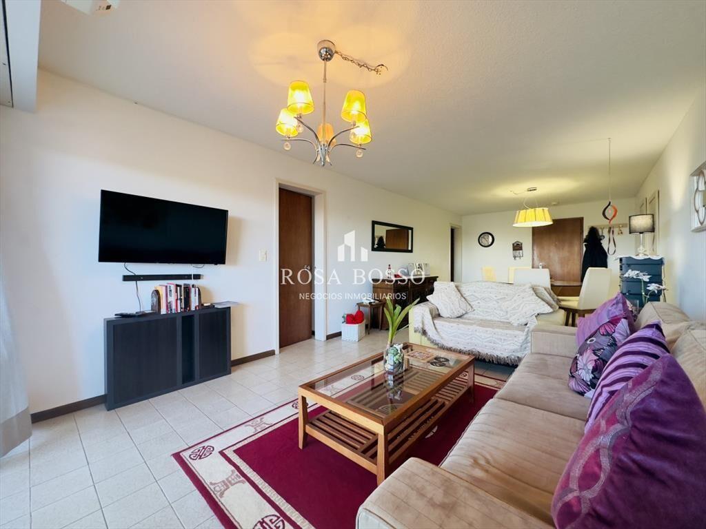 Venta de Apartamento de 2 dormitorios Roosevelt