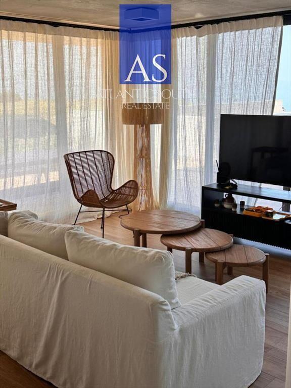 Apartamento 3 dormitorios con parrillero a garage