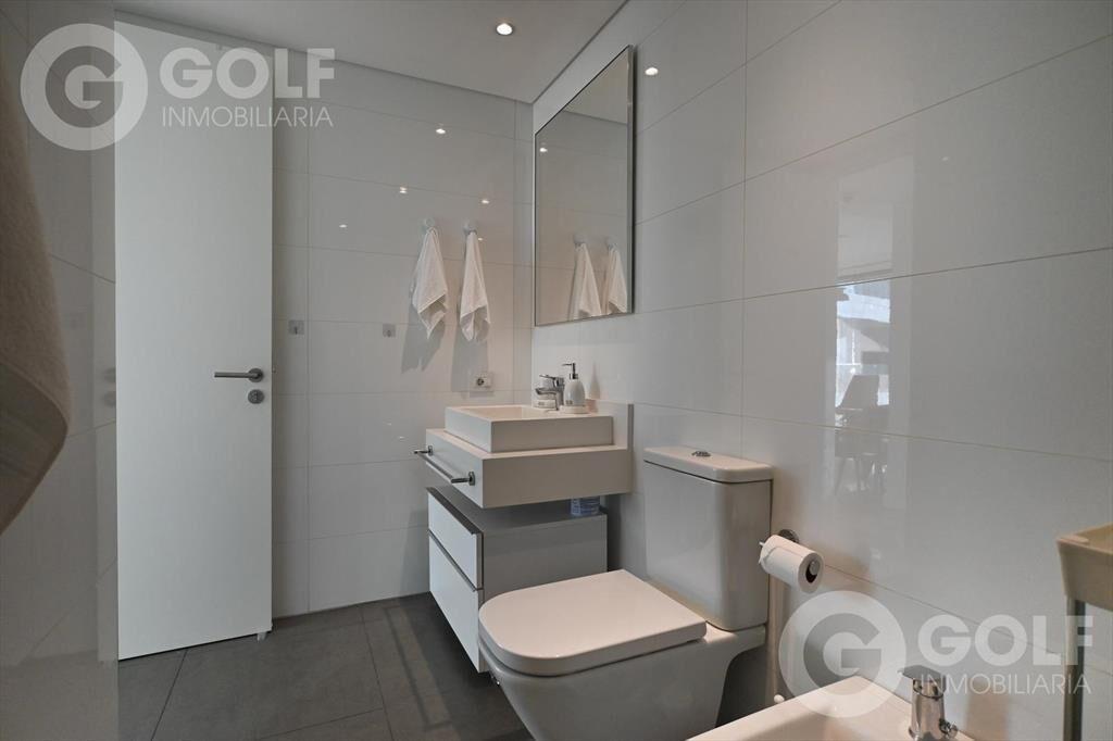 Venta de apartamento de 1 dormitorio con garage en FORUM- P