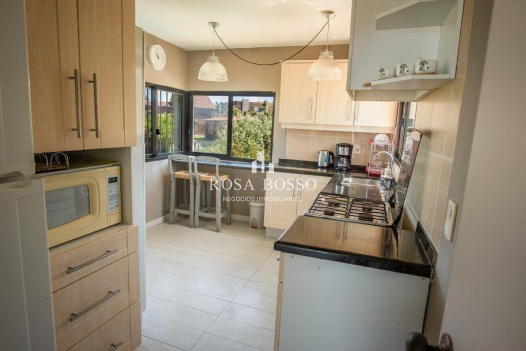 Casa en venta 4 dormitorios