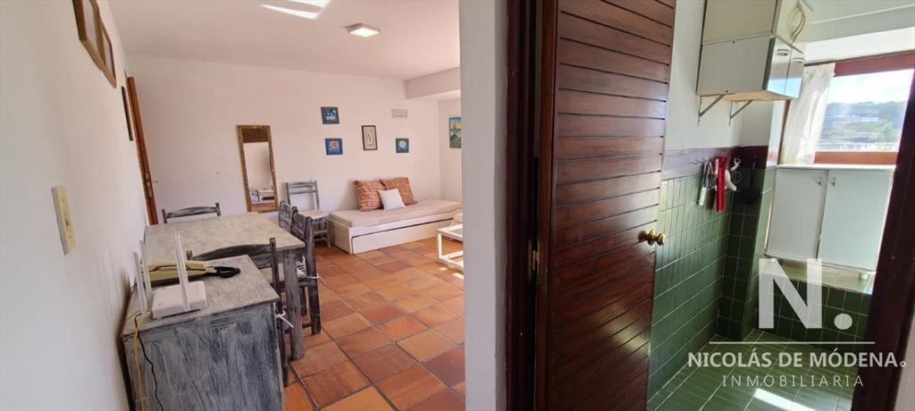 Apartamento de 1 dormitorio en Terrazas de Manantiales.Mald