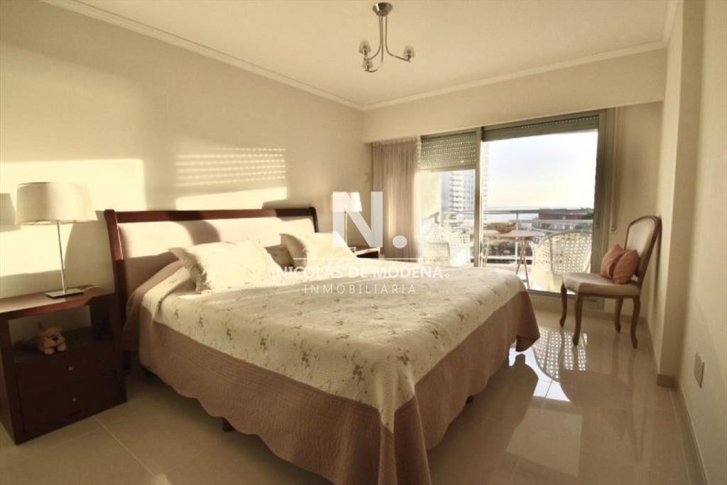 Venta de Apartamento 2 DORMITORIOS, mas de en
