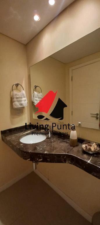 Apartamento en venta con amplia terraza y full