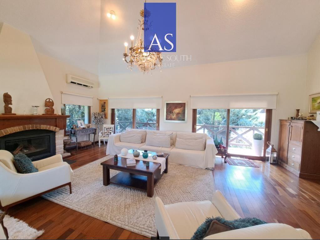Oportunidad Gran chalet con piscina 4 dormitorios