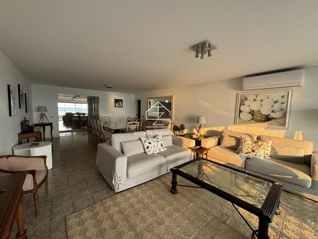Venta Apartamento 3 Dormitorios Punta Del Este