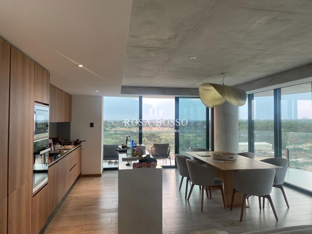 Apartamento, Alquiler, 3 dormitorios, Brava, del